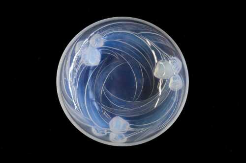 Etling et Cie French Art Deco opalescent glass bowl