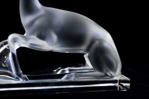 Lalique 'Cerf' crystal glass deer figurine - 4