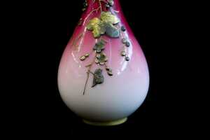Thomas Webb Victorian Peachblow cased glass vase with applied relief floral design - 2