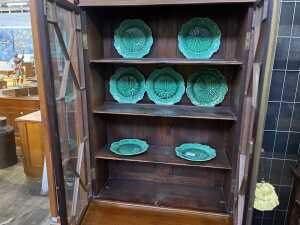 Georgian mahogany display cabinet - 4