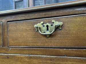 Georgian mahogany display cabinet - 7