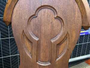 Pair of Victorian oak hall chairs - 4