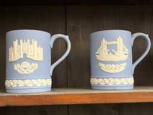 Nine Wedgwood Jasperware 1970s Christmas mugs - 2