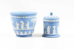 Seven pieces of Wegdwood Jasperware - 2