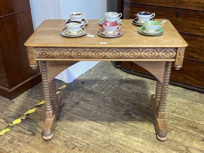 Antique pine table