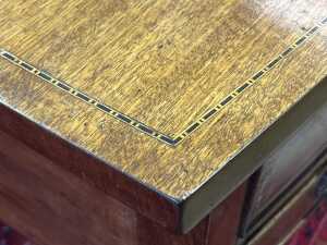 Early Victorian mahogany bow front ladies desk - 4