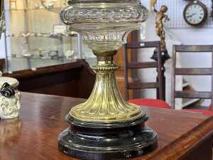 Antique twin burner kerosene lamp - 3