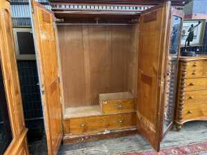 Antique Huon pine wardrobe - 2