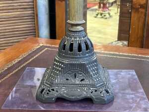 Antique twin burner kerosene lamp - 2