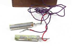 Antique Edison Family Faradic Battery electrotherapy device - 3