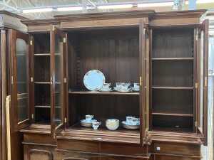Victorian style mahogany breakfront bookcase - 4