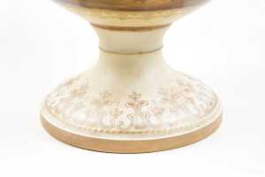 Antique European gilded porcelain twin-handled urn - 4