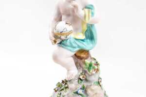 Meissen porcelain putto with globe figure - 3