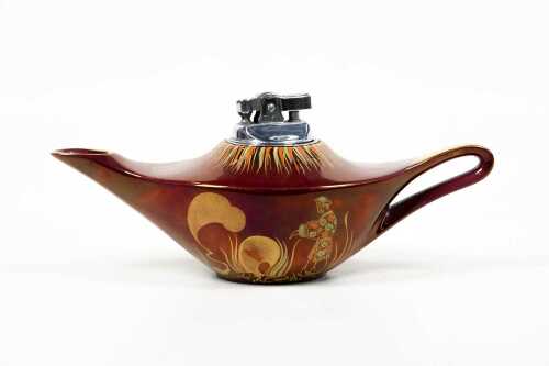 Carlton Ware 'Rouge Royale' genie lamp table lighter