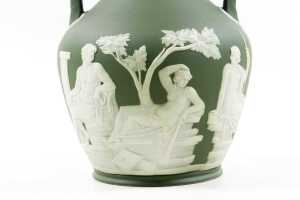Antique Wedgwood Portland Vase in olive green and white jasperware - 3