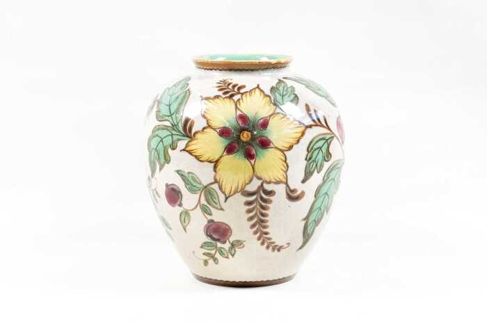 Gouda 'Ambo' ceramic vase