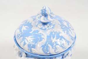 Gwen Watson, bulbous earthenware footed canister - 3