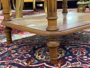 French satinwood cabinet or bedside - 6