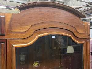 Antique French walnut bookcase or display cabinet - 2