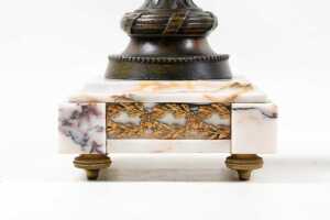 Pair of Antique French Louis XVI mantel urns - 4