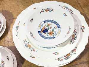 Wedgwood Chinese Teal porcelain dinner setting for eight - 3