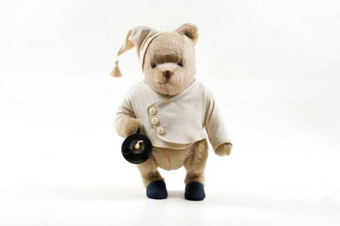 R. John Wright Winnie The Pooh Nighttime limited edition teddy bear