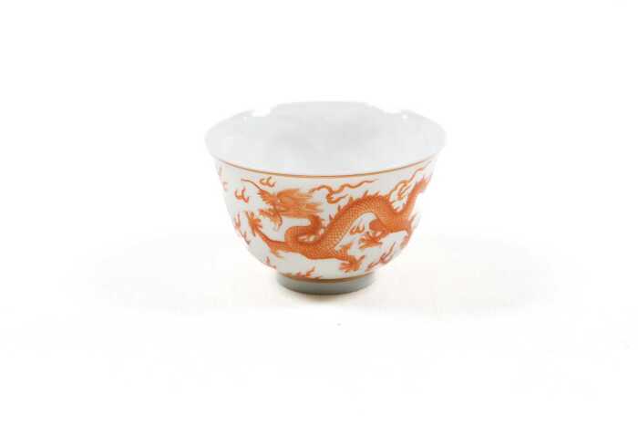 Twin dragon red porcelain tea cup