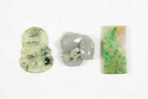 Four Jade pieces - 3