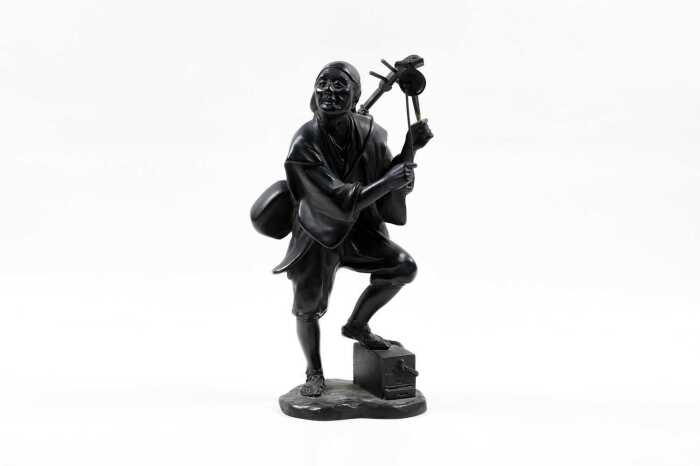 Antique Japanese bronze sculpture (okimono) by Genrusai Seiya