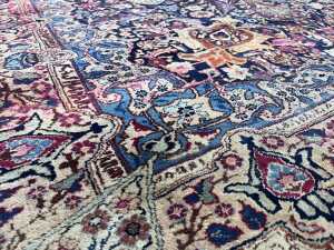 Persian hand-knotted woollen rug - 3