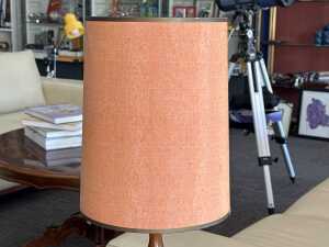 Mid-century turned timber and ceramic table lamp - 3