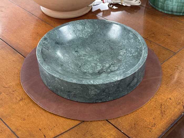 Florabelle Living 'Solange' green marble bowl with leather table mat