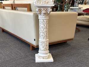 Plaster statue of Michelangelo's David with matching plinth - 4