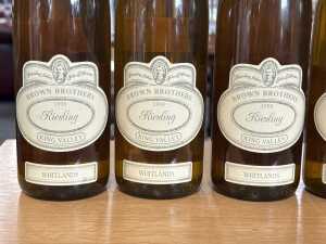 Brown Brothers Riesling, 1998, six bottles - 2