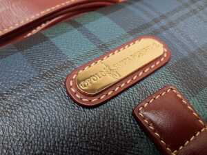 Designer-style messenger bag, tartan plaid pattern and gold-tone hardware. - 5