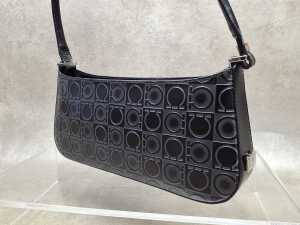 Designer-style embossed leather shoulder bag with silver-tone hardware. - 2
