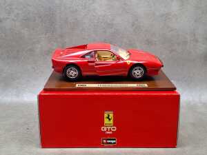 Burago Ferrari GTO 1984 die-cast model car