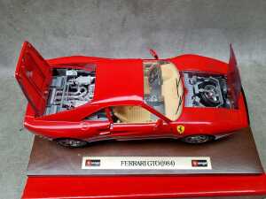 Burago Ferrari GTO 1984 die-cast model car - 5