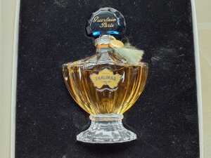 Two boxed perfume sets - 5