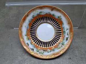 Antique Crescent China hand-painted and gilded porcelain demitasse - 4