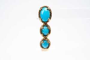 A pair of apatite earrings in 9 carat yellow gold - 2