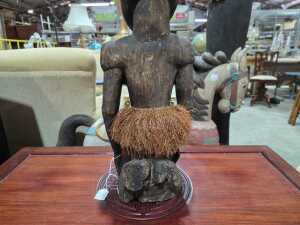 Traditional Papua New Guinea carved timber ancestor figure - 5
