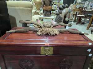 Traditional Papua New Guinea carved timber Leaping Woman figure from the Sepik River region - 3