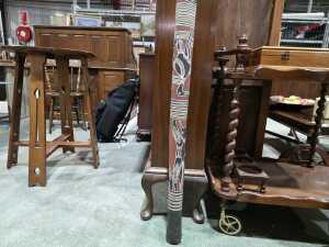 Indigenous Australian didgeridoo with ochre decoration - 3