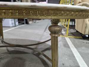 Oval coffee table - 4