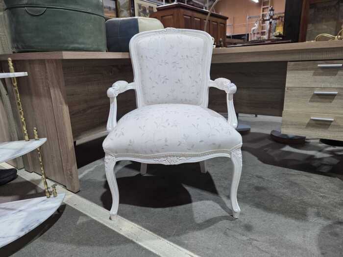 French-style chair