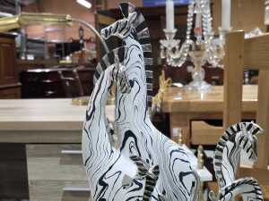 Two resin zebra sculptures - 4