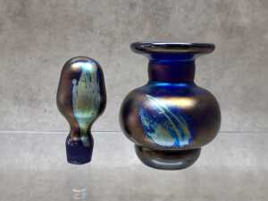 Australian studio iridescent blue glass scent bottle - 2