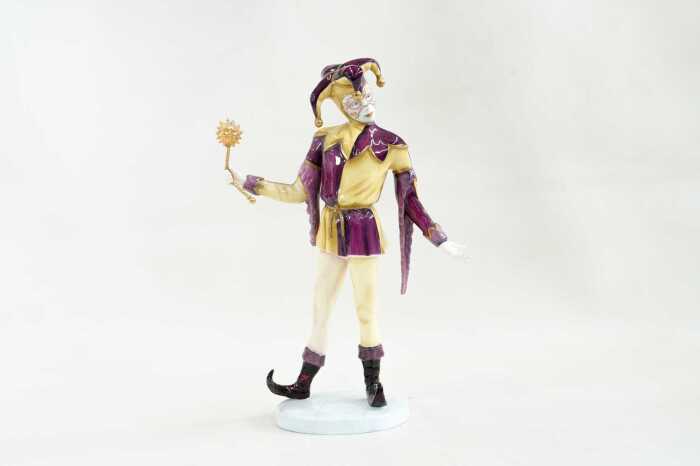 Royal Doulton Prestige The Carnival Collection The Venetian Masquerade Ball Carlo porcelain figure