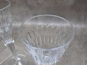 Two Waterford Crystal champagne glasses - 3